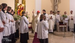 Návštěva kardinála Dominika Duky v naší farnosti