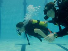 Potápění a další aktivity na bazéně